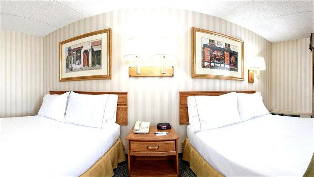 Holiday Inn Express Hotel & Suites Philadelphia - King Of Prussia By Ihg Экстерьер фото